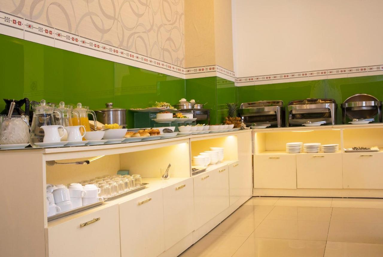 Good Vibes Boutique Hotel Хошимин Екстериор снимка