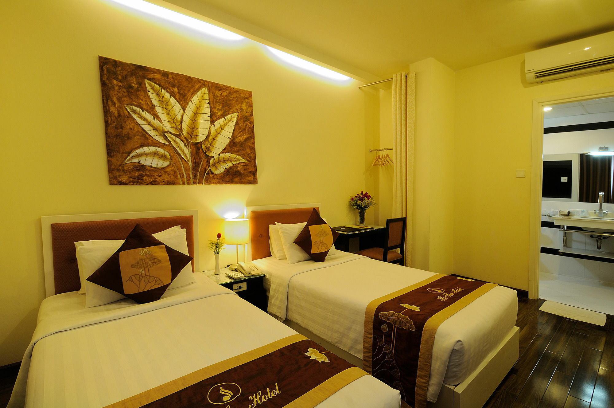 Good Vibes Boutique Hotel Хошимин Екстериор снимка