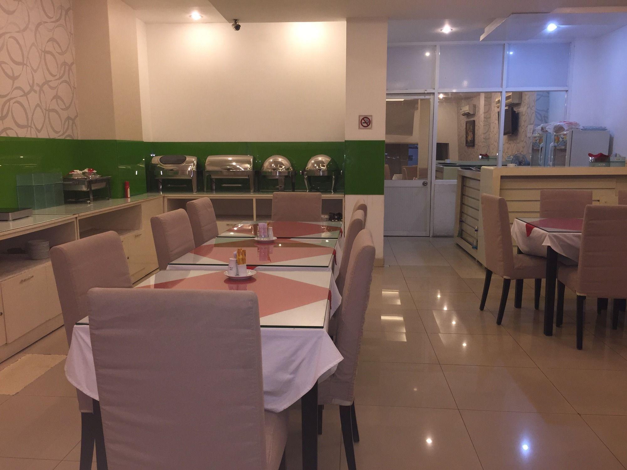 Good Vibes Boutique Hotel Хошимин Екстериор снимка