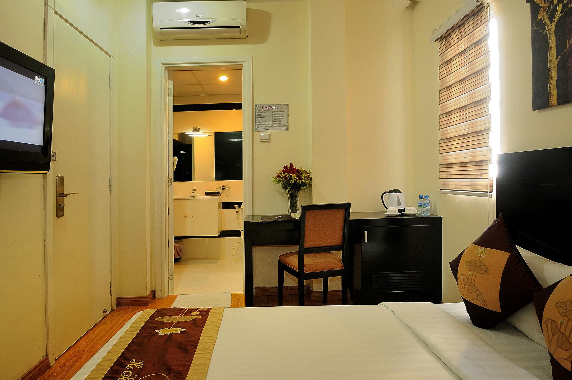 Good Vibes Boutique Hotel Хошимин Екстериор снимка